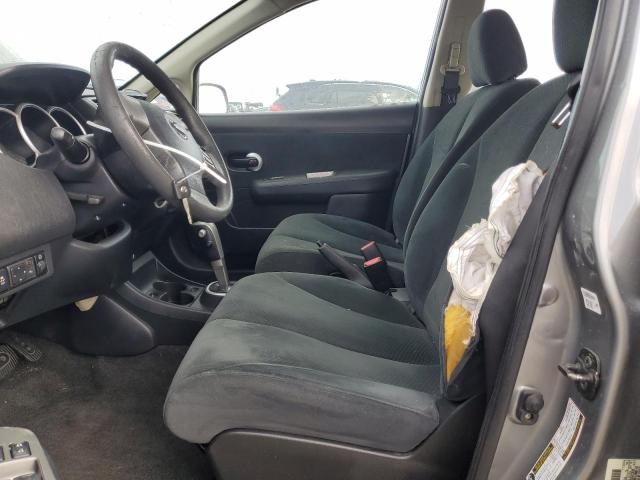 Хэтчбеки NISSAN VERSA 2012 Серый