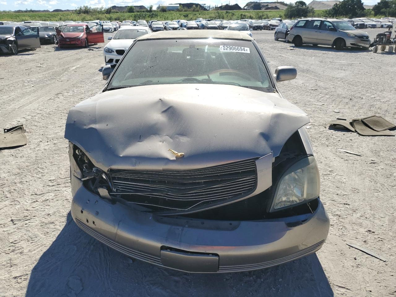 2003 Cadillac De Ville - Image 5