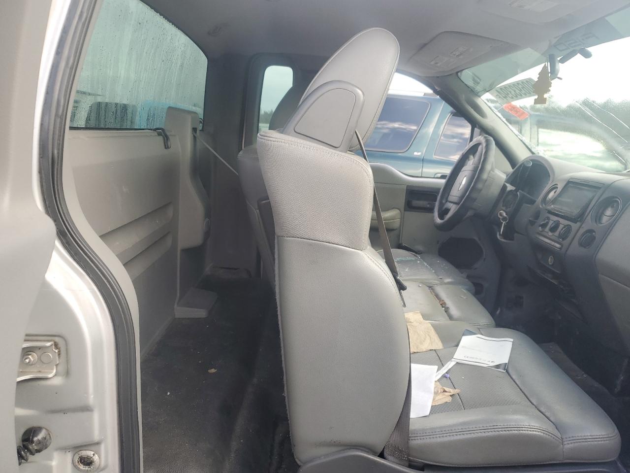 2007 Ford F-150 - Image 10