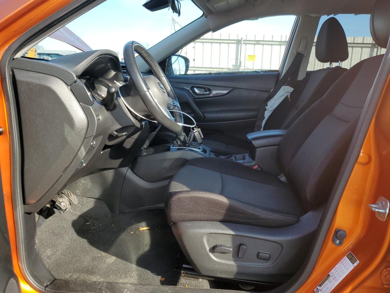 2019 Nissan Rogue - Image 7