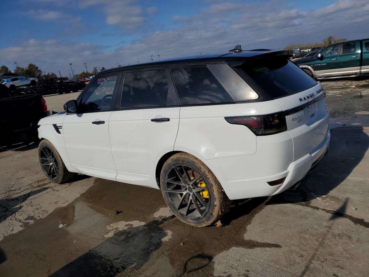 2015 Land Rover Range Rover - Image 2
