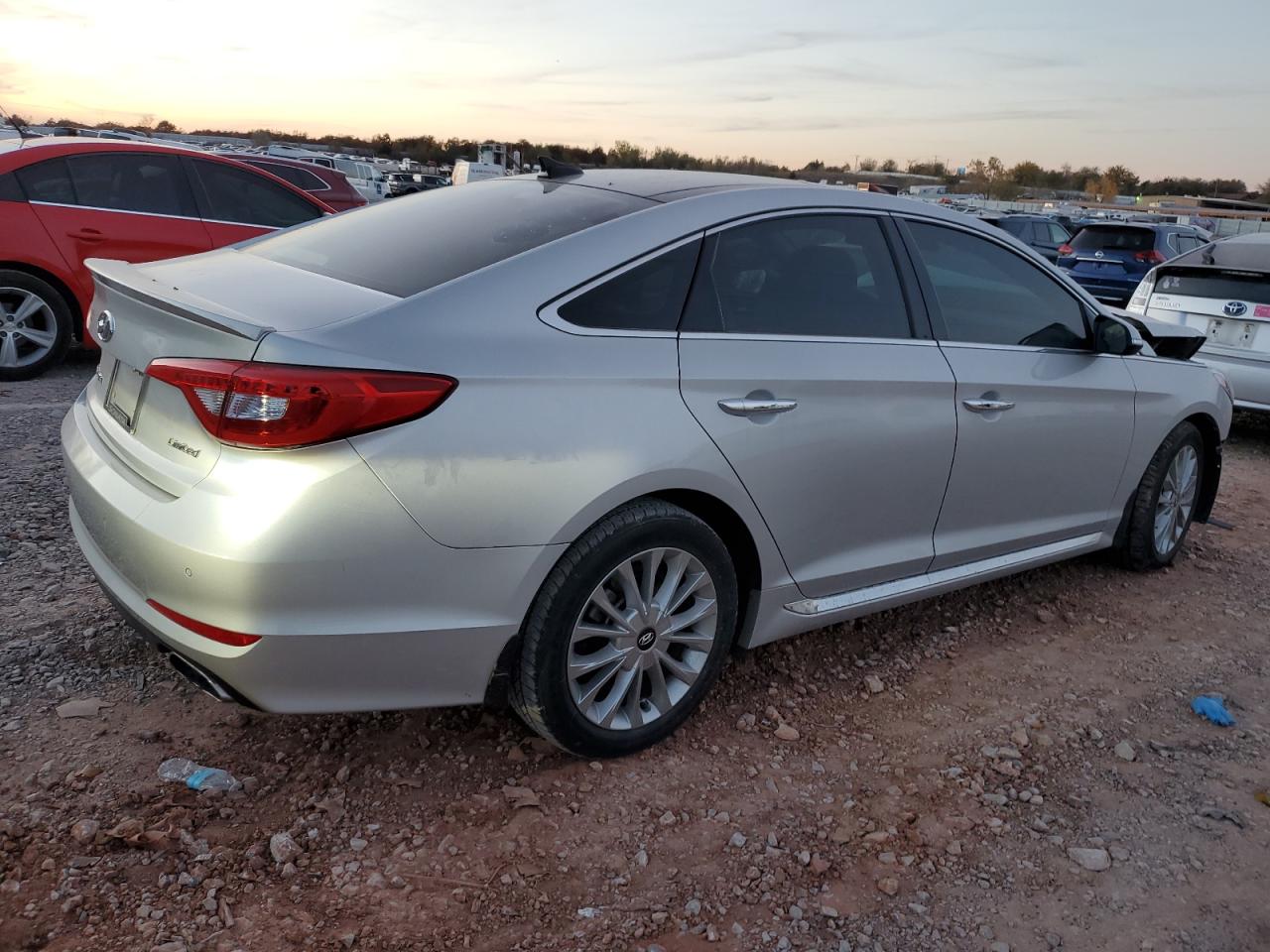 VIN 5NPE34AF9FH127817 2015 HYUNDAI SONATA no.3