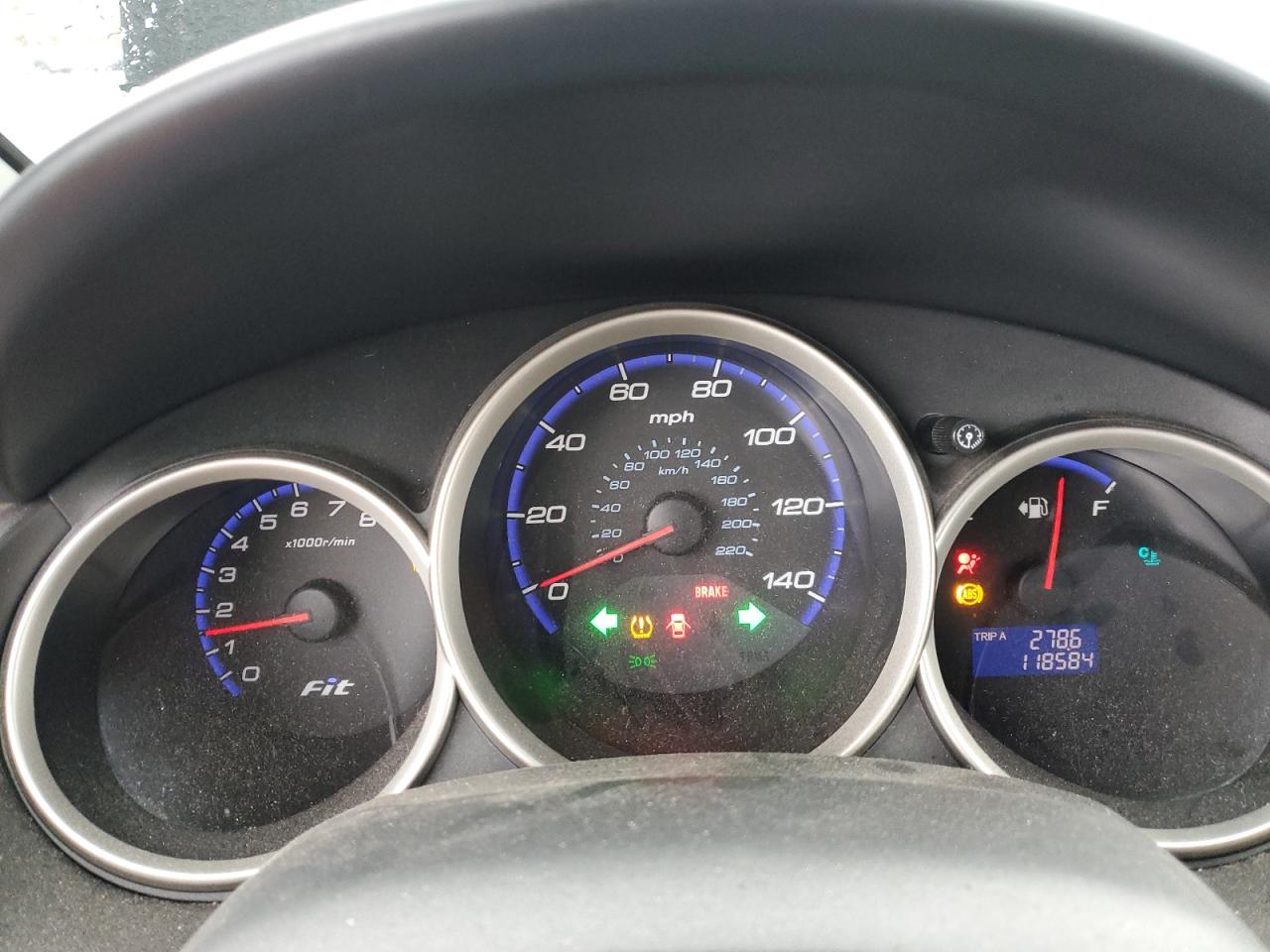 2008 Honda Fit - Image 9