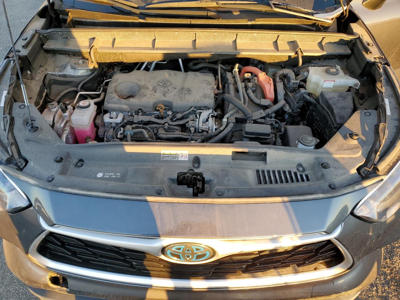 2021 Toyota Highlander - Image 12