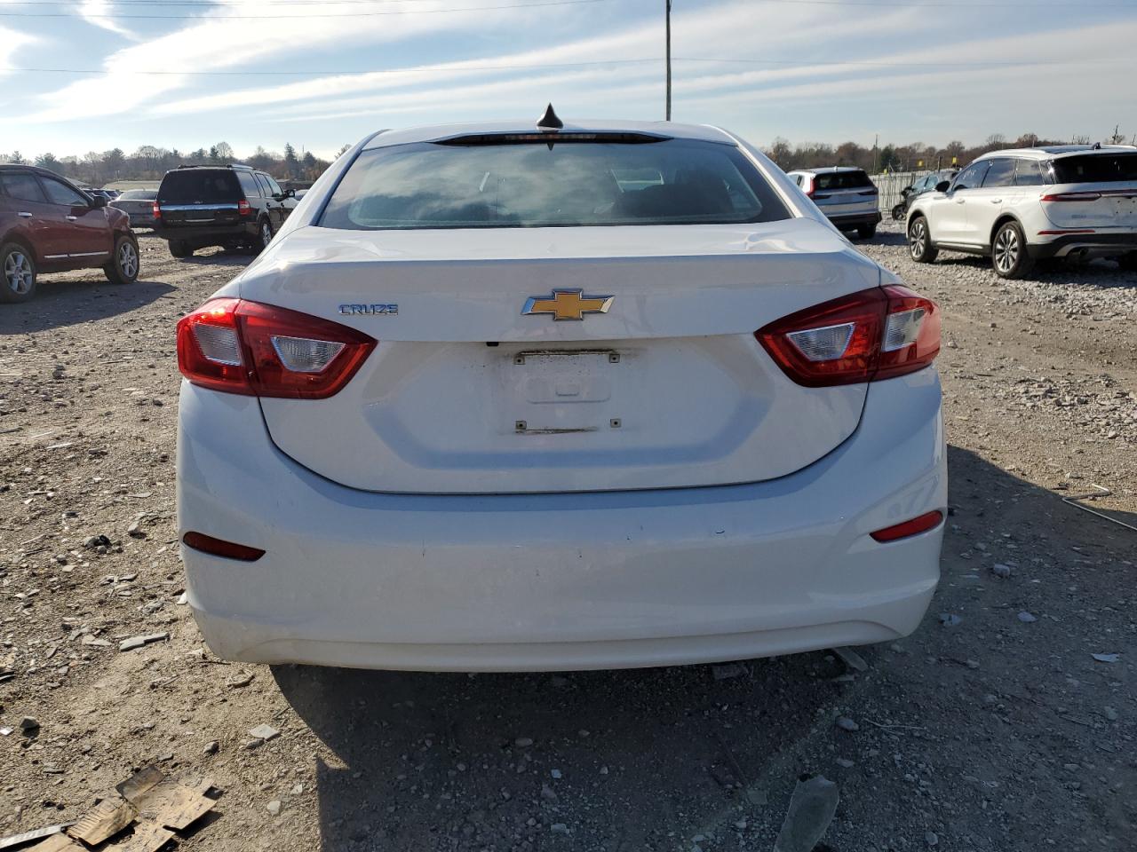 2017 Chevrolet Cruze - Image 6