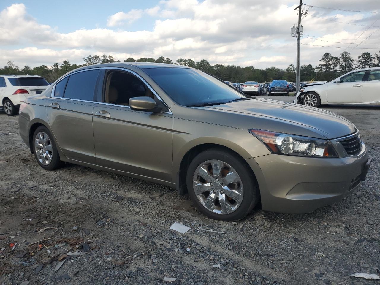 2009 Honda Accord - Image 4