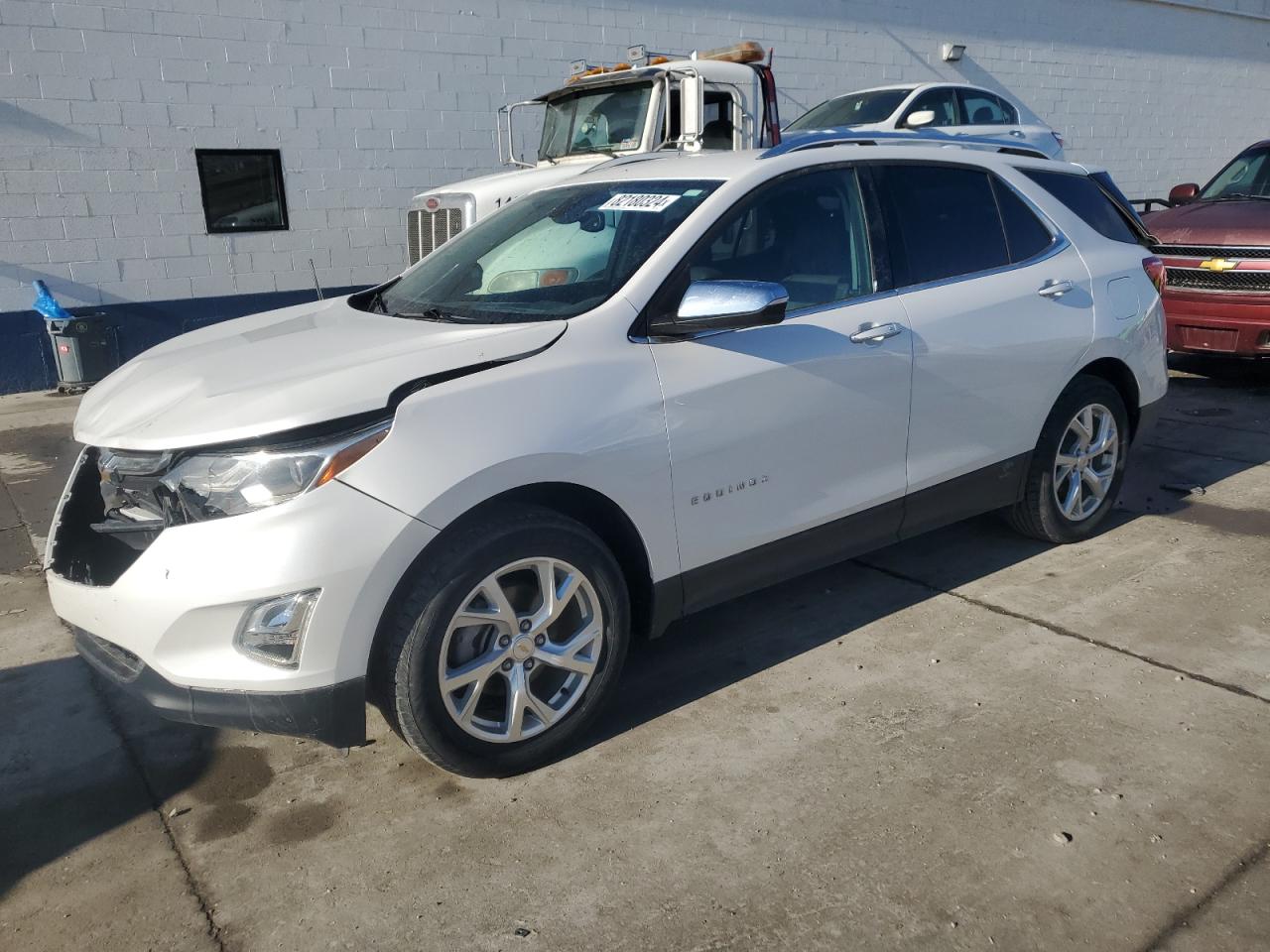 2018 Chevrolet Equinox Premier for Sale in Farr West, UT - Front End