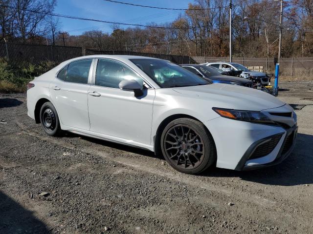  TOYOTA CAMRY 2022 Серый