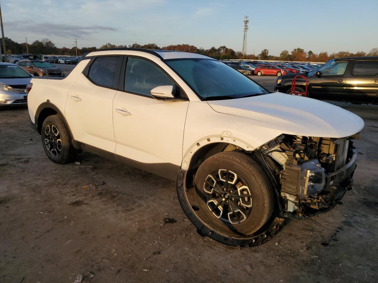 2023 Hyundai Santa Cruz - Image 4