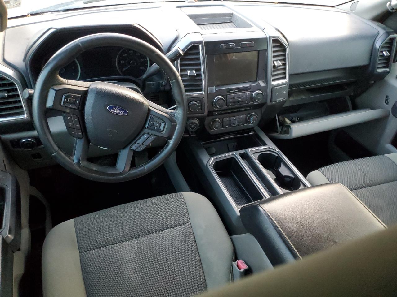 2016 Ford F-150 - Image 8