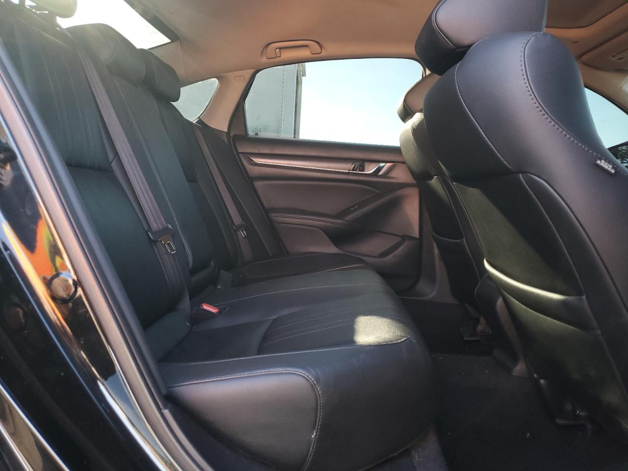 2020 Honda Accord - Image 10