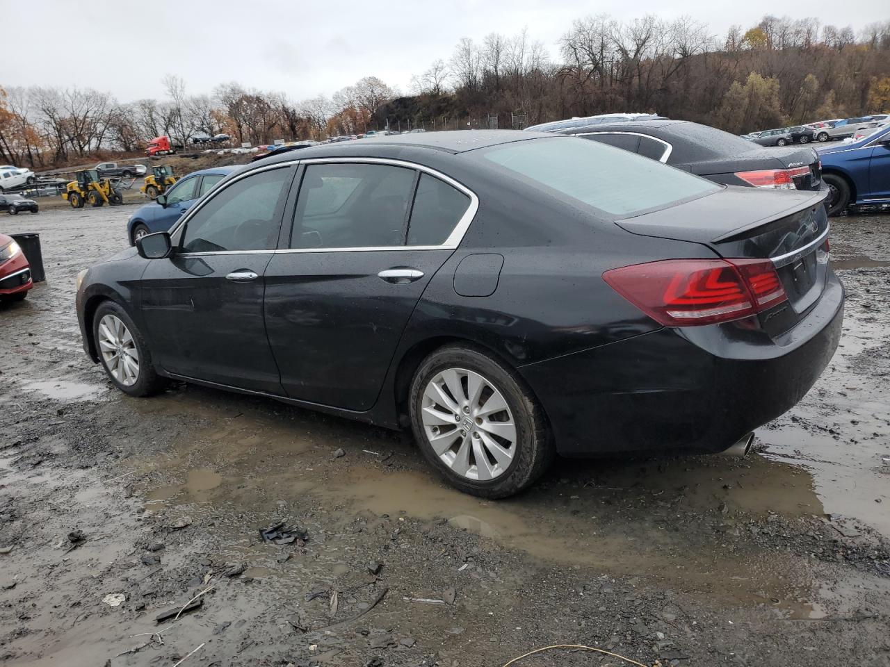 2013 Honda Accord - Image 2