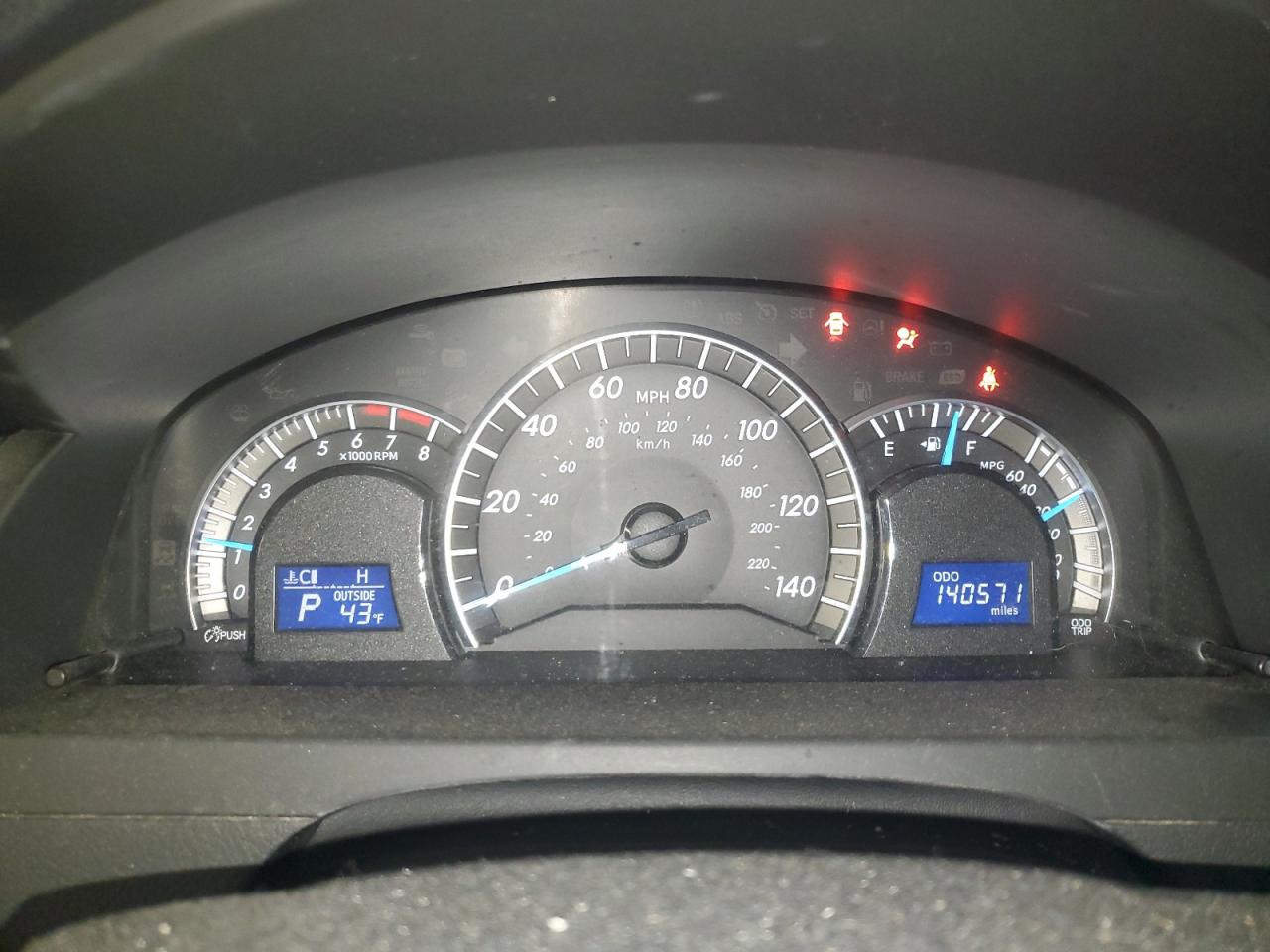 2014 Toyota Camry - Image 9