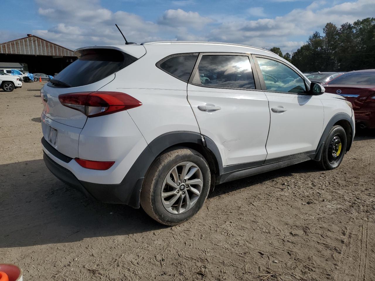 2016 Hyundai Tucson - Image 3
