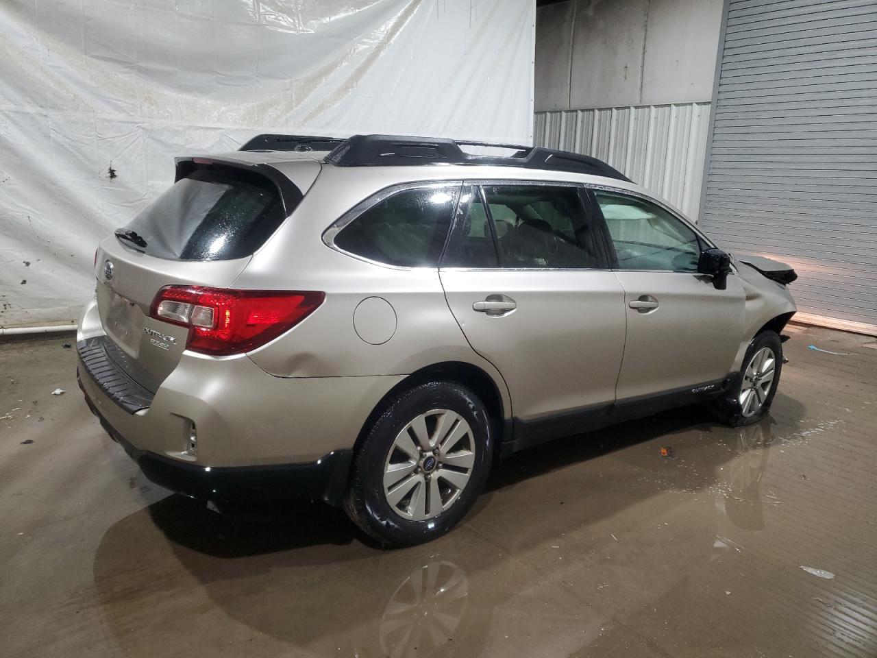 2015 Subaru Outback - Image 3