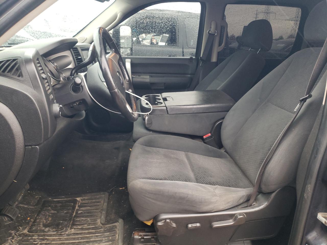 2008 Chevrolet Silverado - Image 7