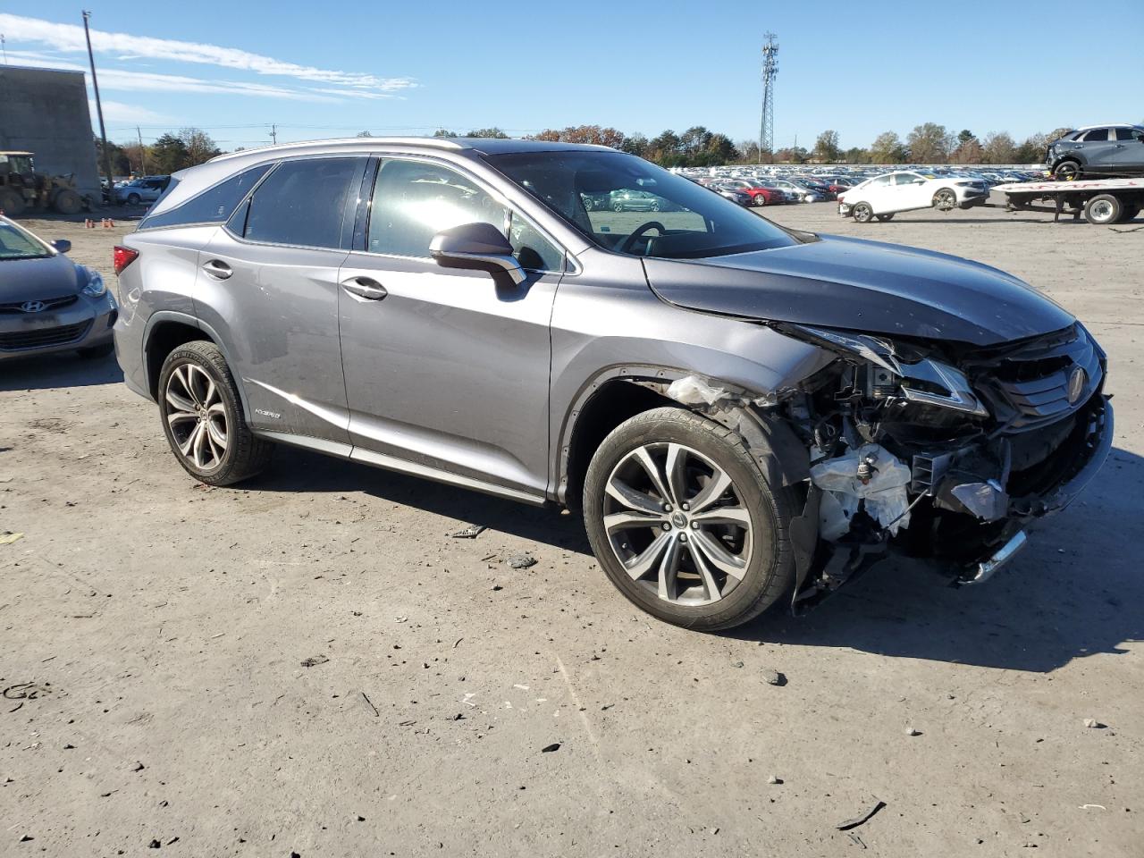 2019 Lexus RX - Image 4