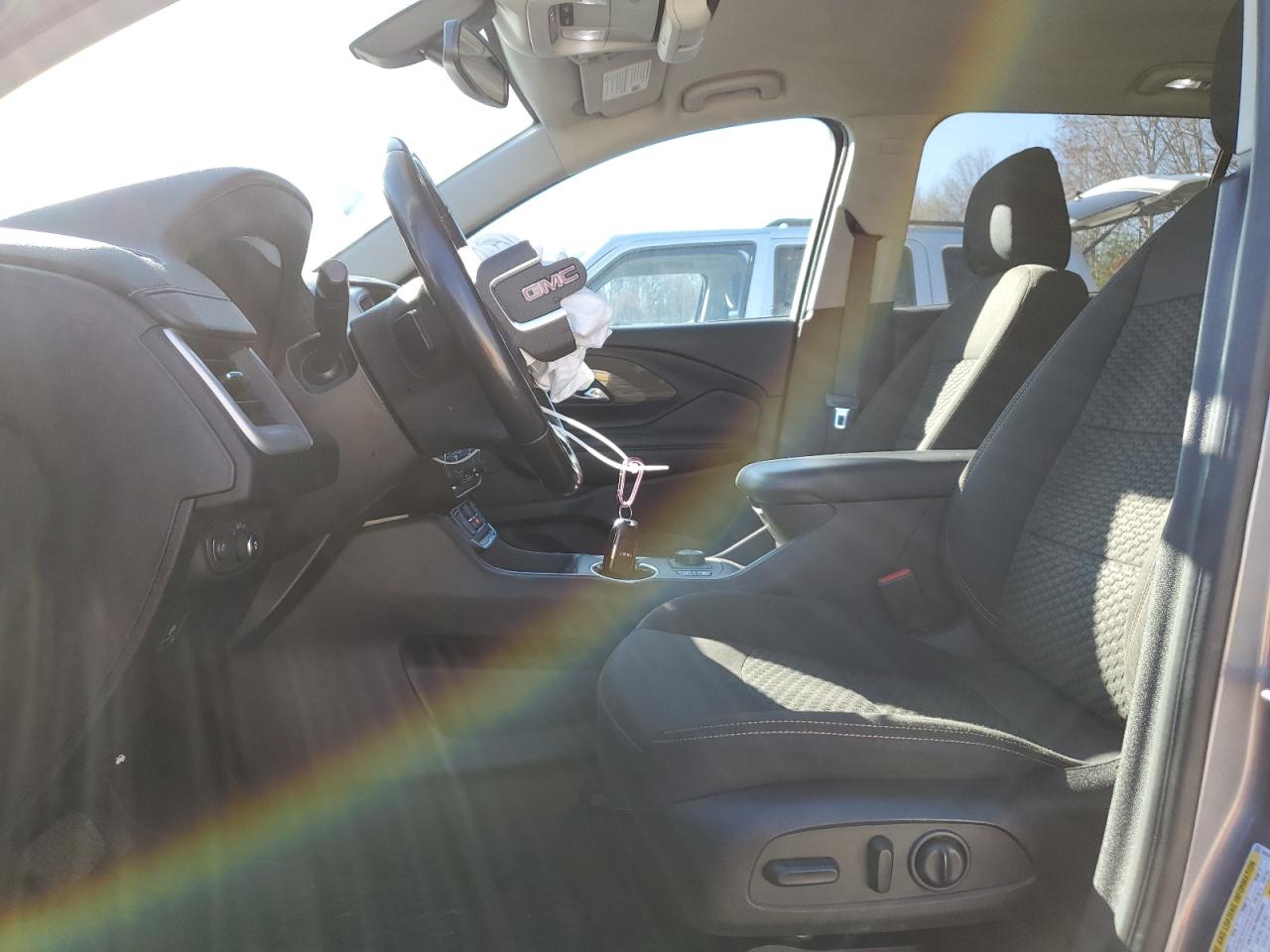 2018 GMC Terrain - Image 7