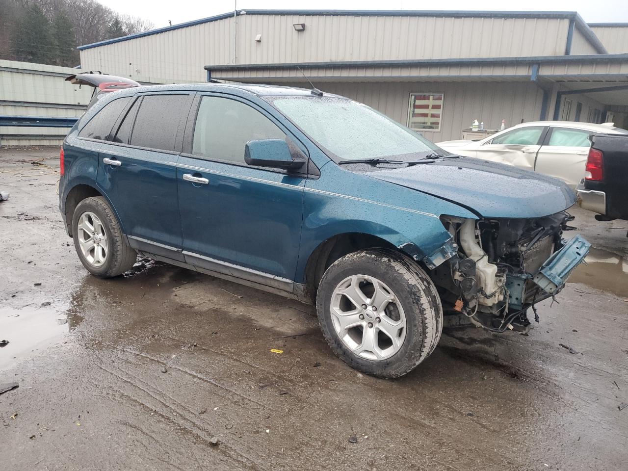 2011 Ford Edge - Image 4