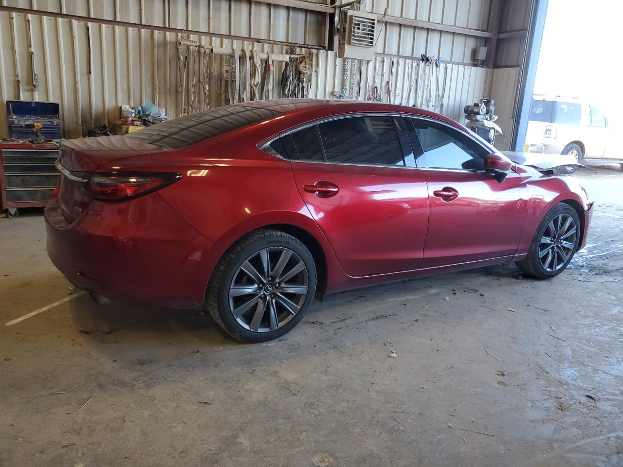 VIN JM1GL1VM3J1332856 2018 MAZDA 6 no.3