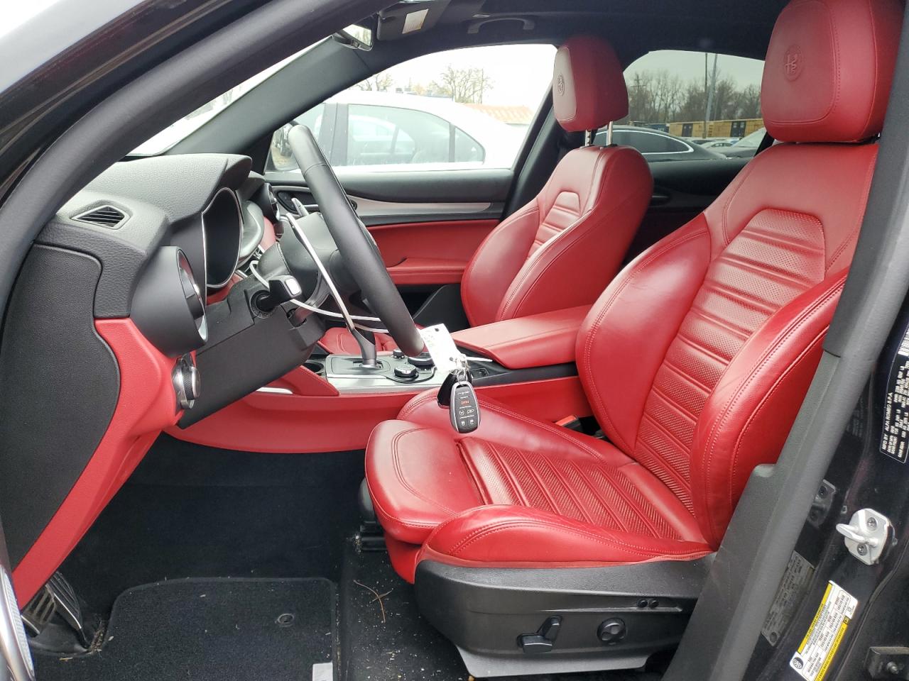 2019 Alfa Romeo Stelvio - Image 7