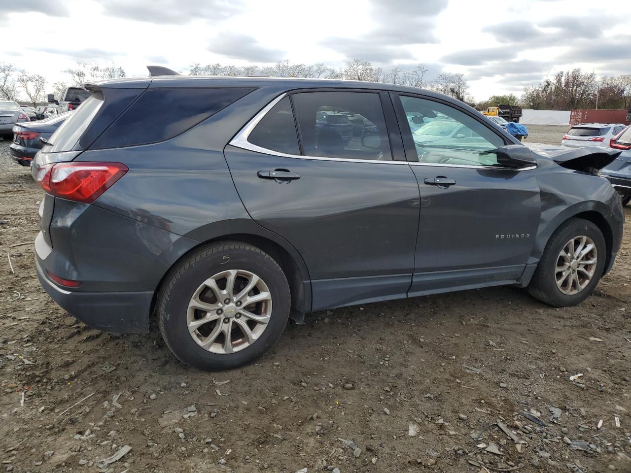 2018 Chevrolet Equinox - Image 3