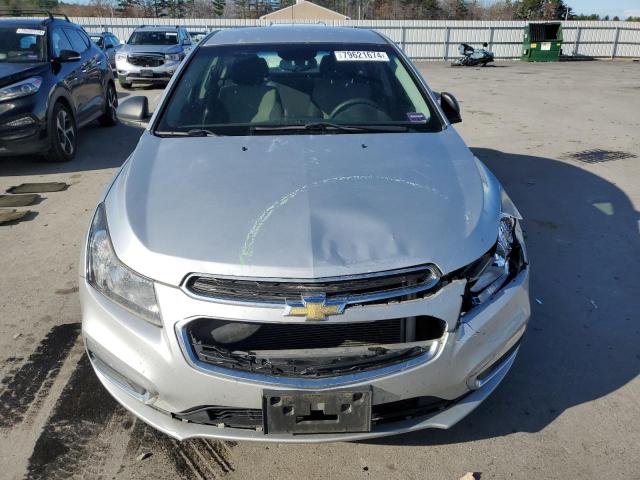 Sedans CHEVROLET CRUZE 2015 Srebrny