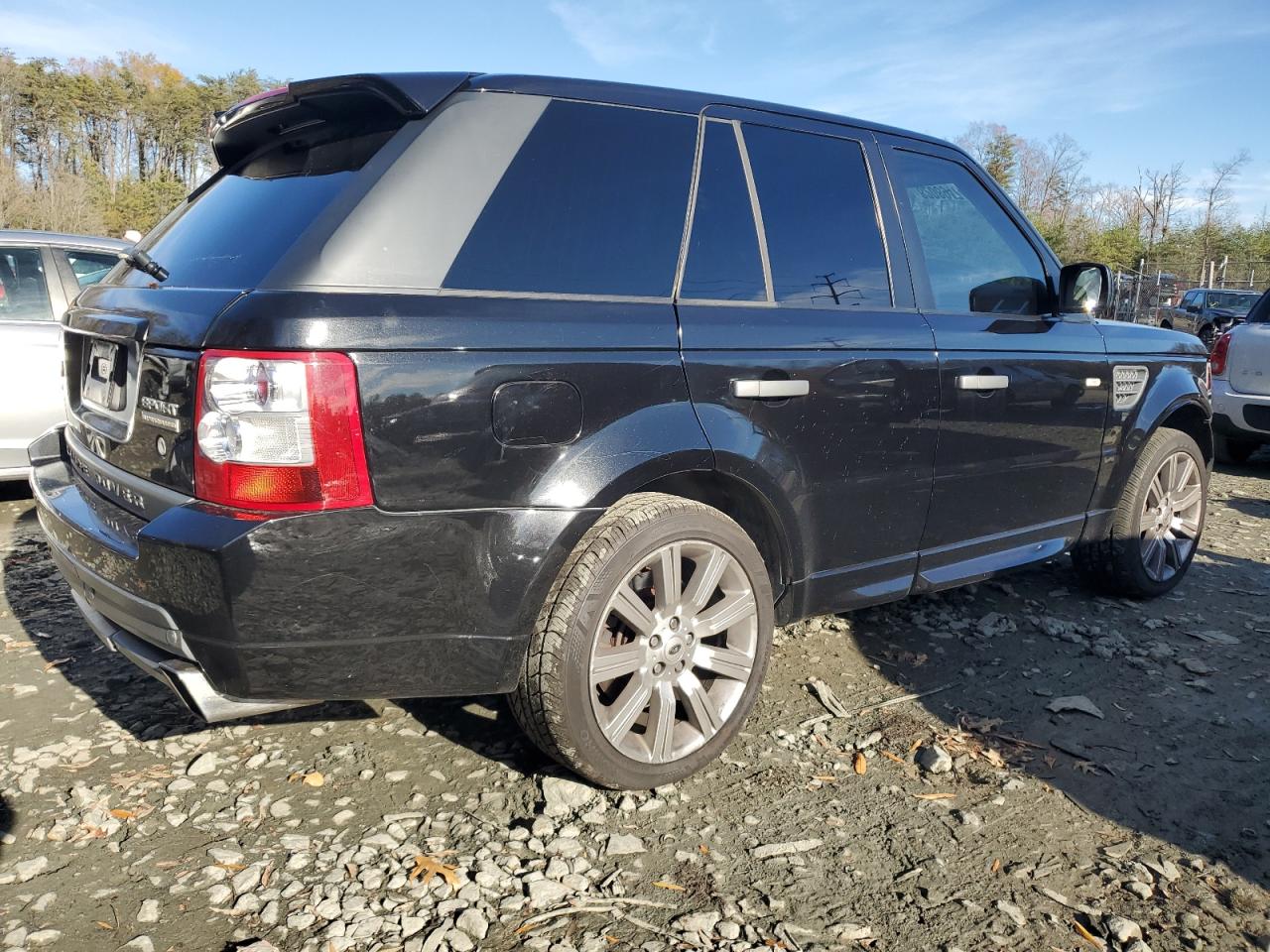 2009 Land Rover Range Rover - Image 3