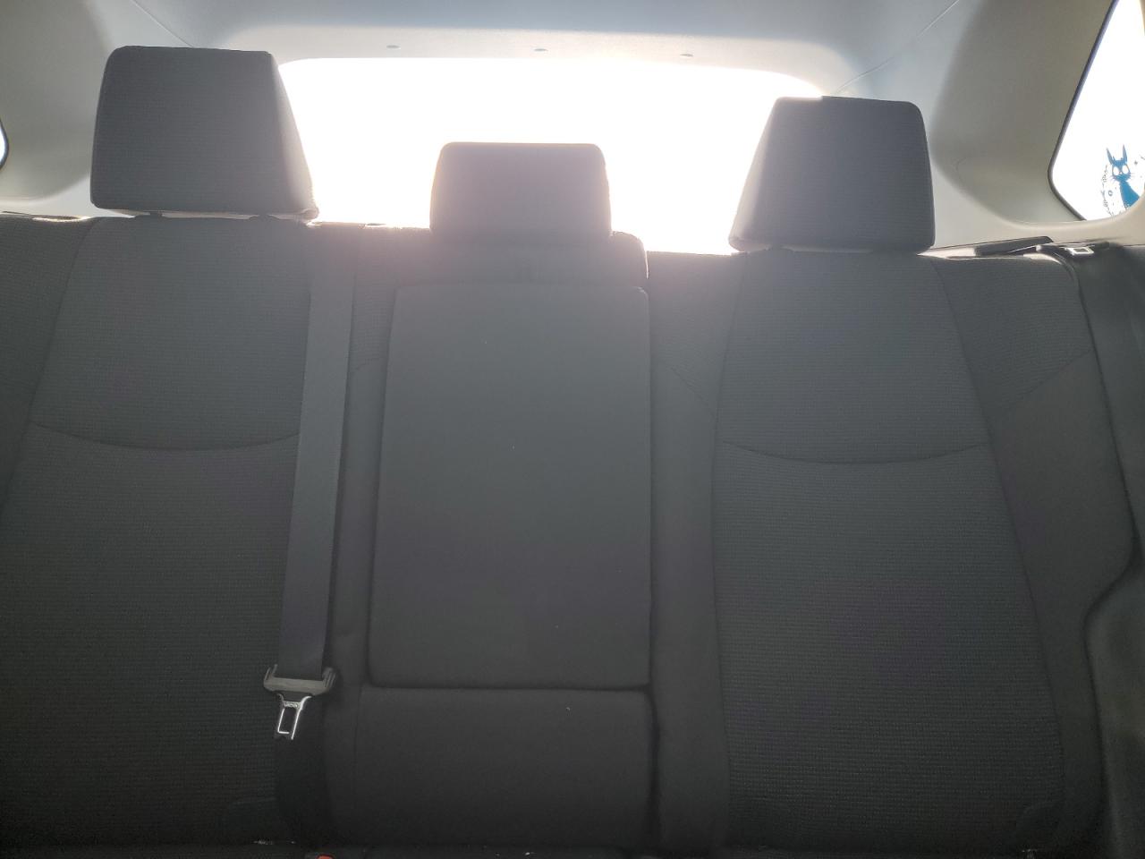 2022 Toyota RAV 4 - Image 10