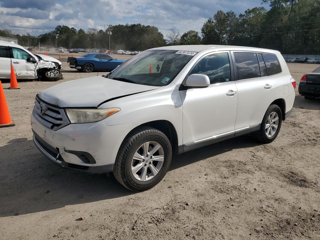 2012 Toyota Highlander - Image 1