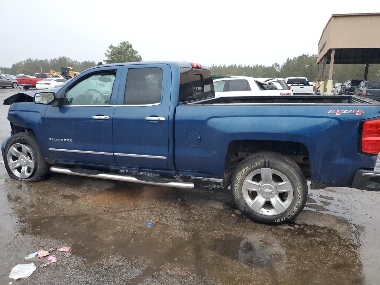 2015 Chevrolet Silverado - Image 2