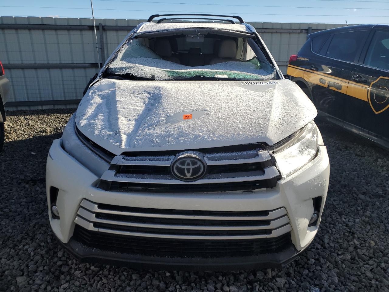 VIN 5TDJZRFH3JS554627 2018 TOYOTA HIGHLANDER no.5