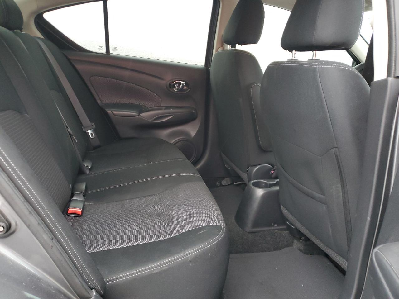 2019 Nissan Versa - Image 11