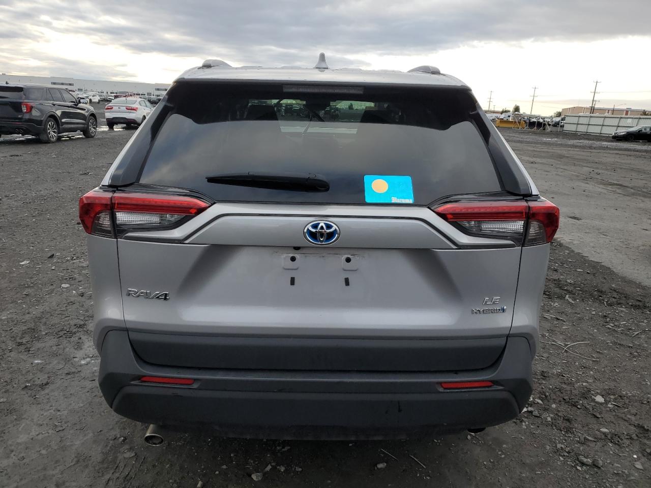 2023 Toyota RAV 4 - Image 6