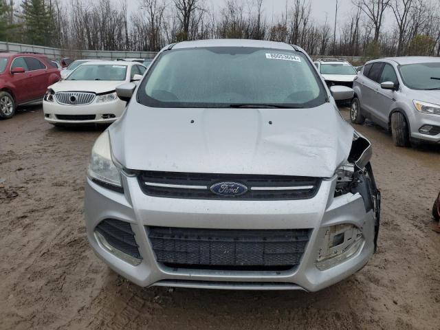  FORD ESCAPE 2016 Серебристый