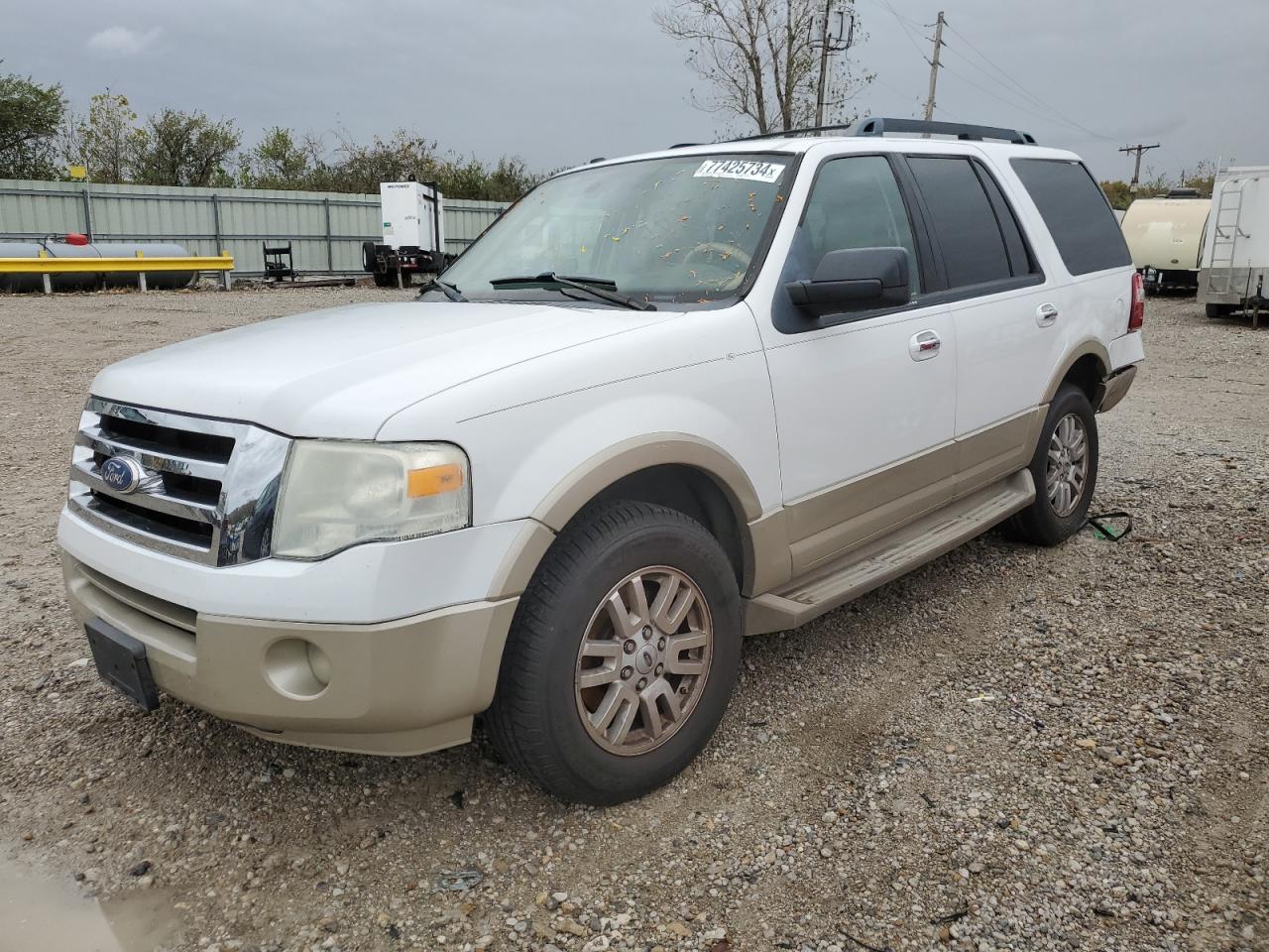 2010 Ford Expedition Eddie Bauer for Sale in Kansas City, KS - Rear End
