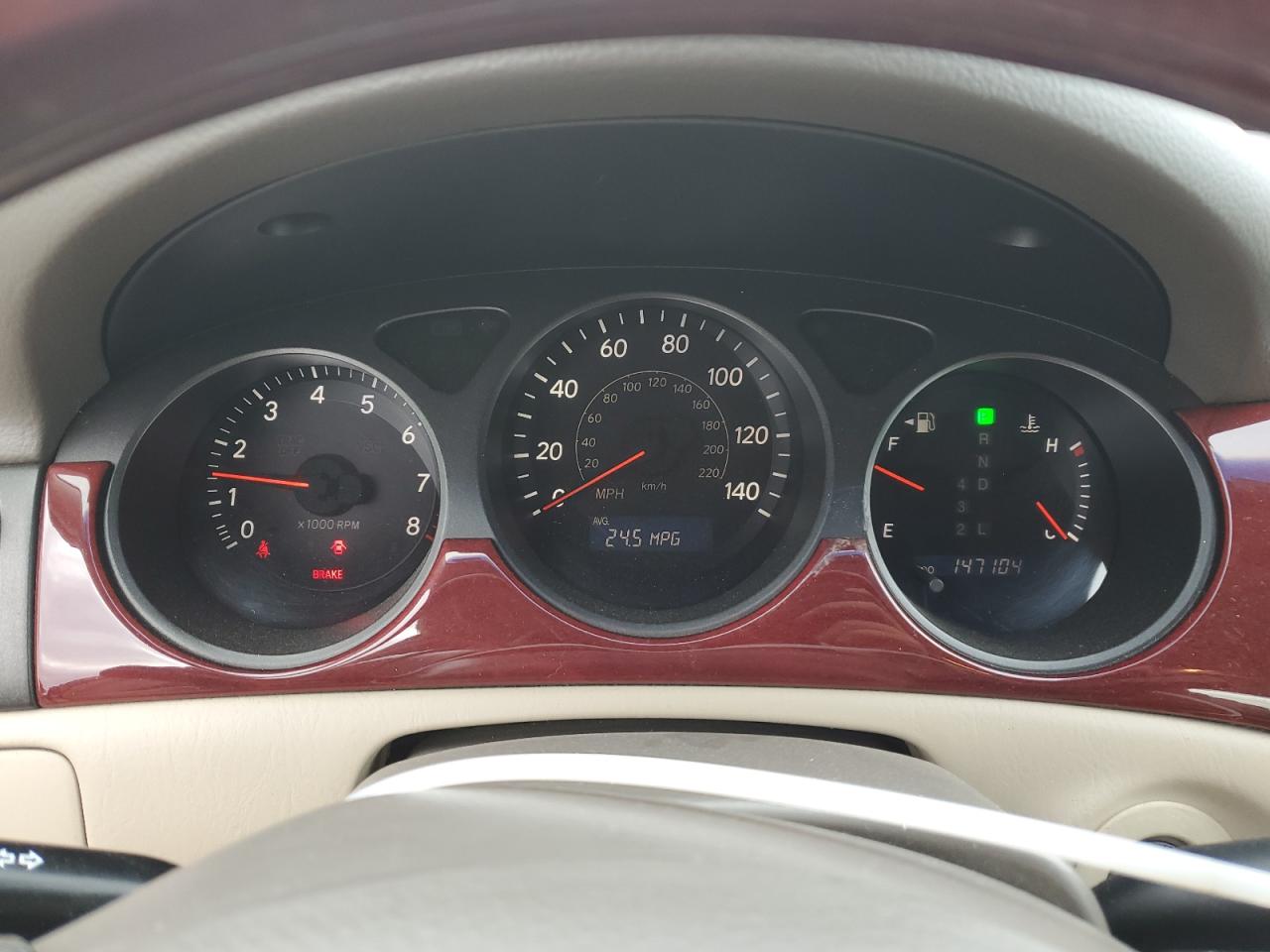 2003 Lexus ES - Image 9