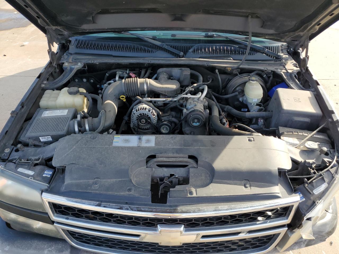 2007 Chevrolet Silverado - Image 12