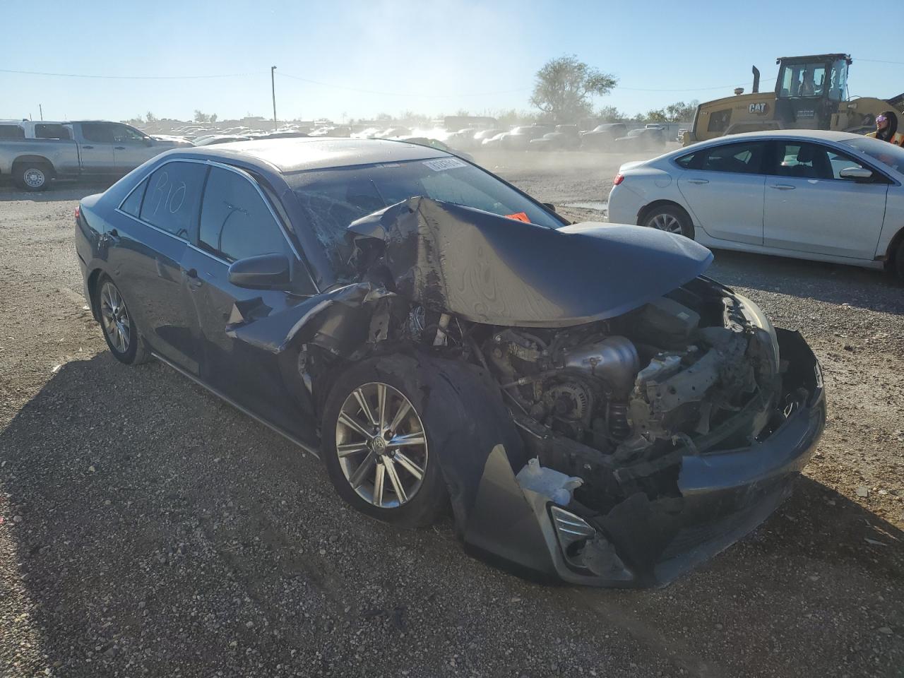 2014 Toyota Camry - Image 4