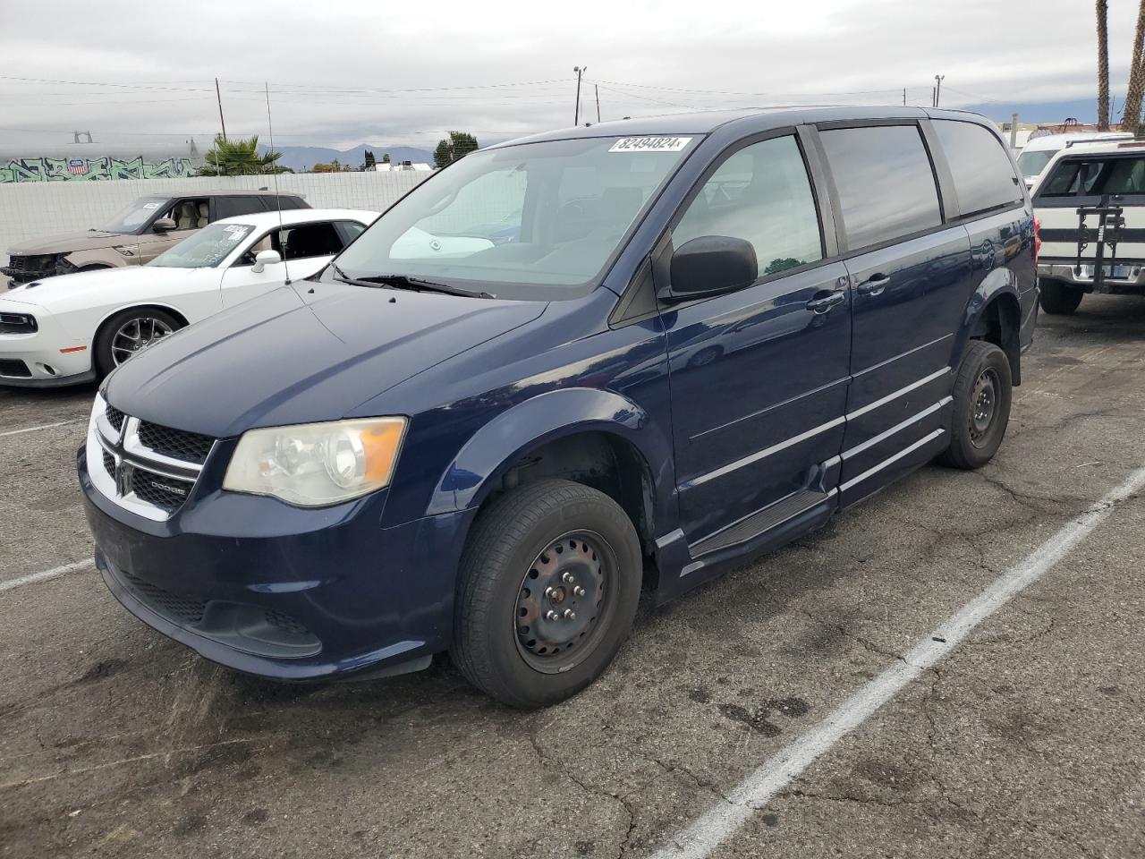 2012 Dodge Caravan - Image 1
