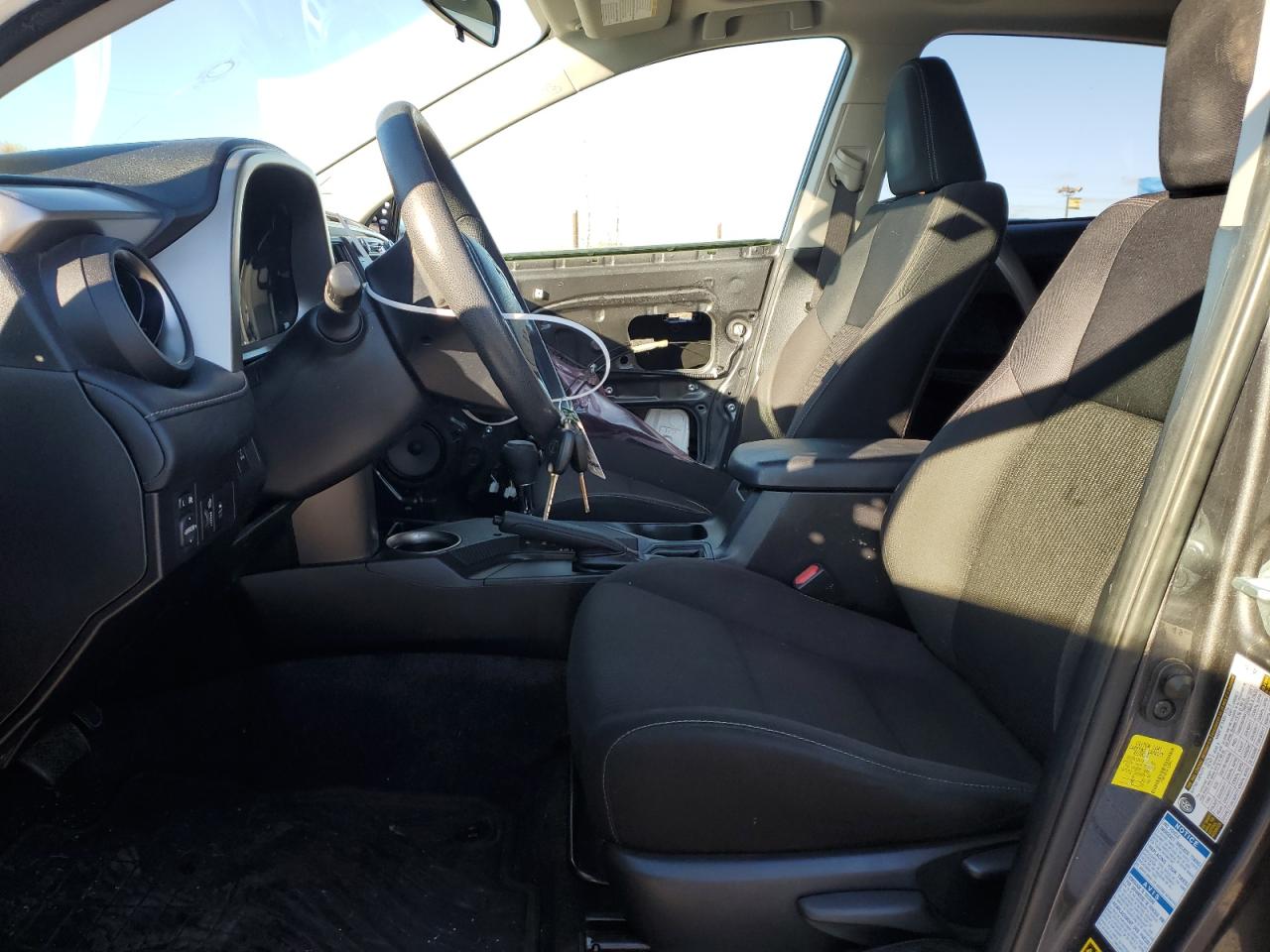 2015 Toyota RAV 4 - Image 7