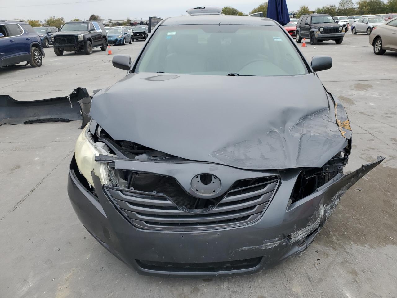2009 Toyota Camry - Image 5
