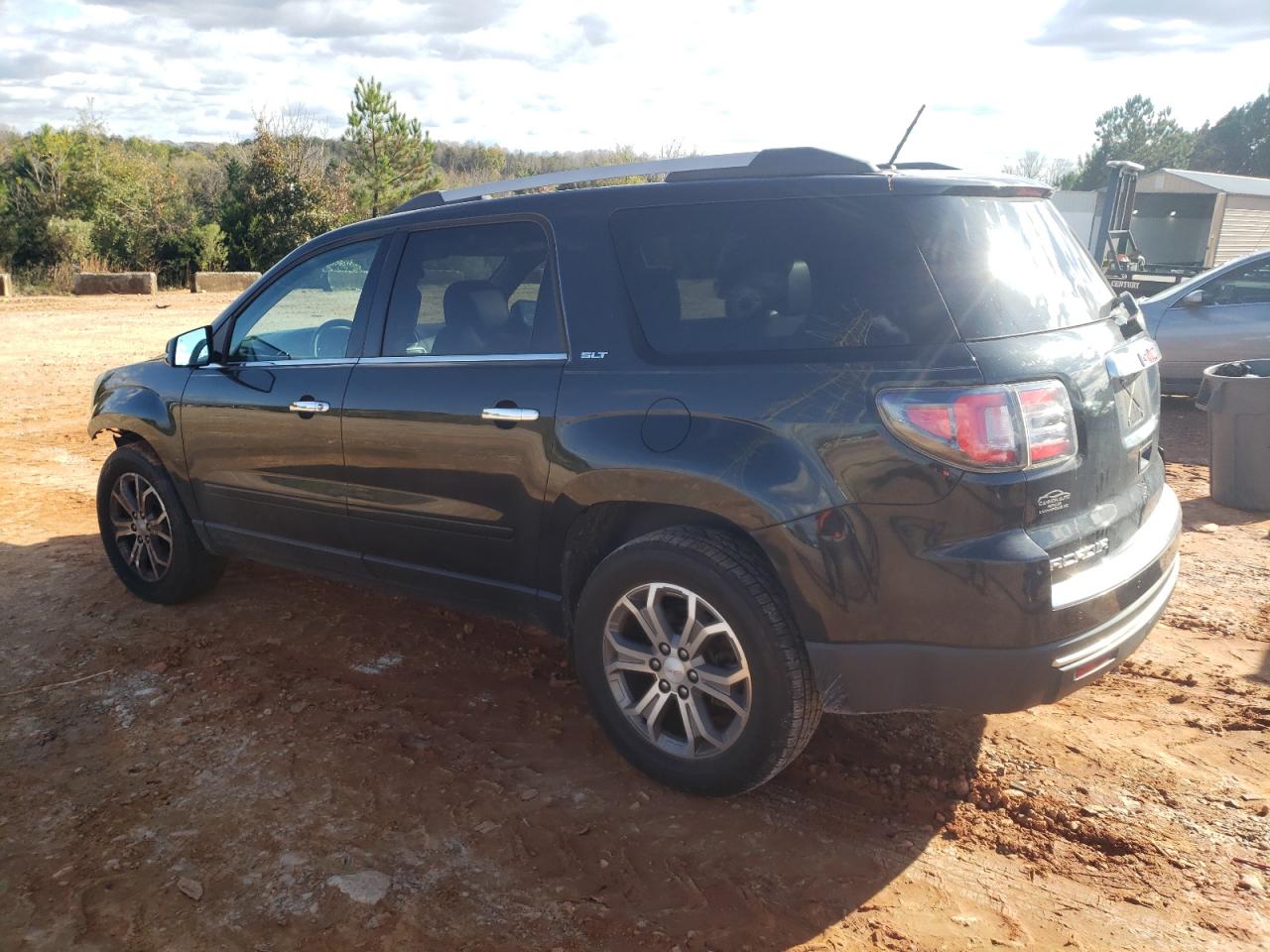 2015 GMC Acadia - Image 2