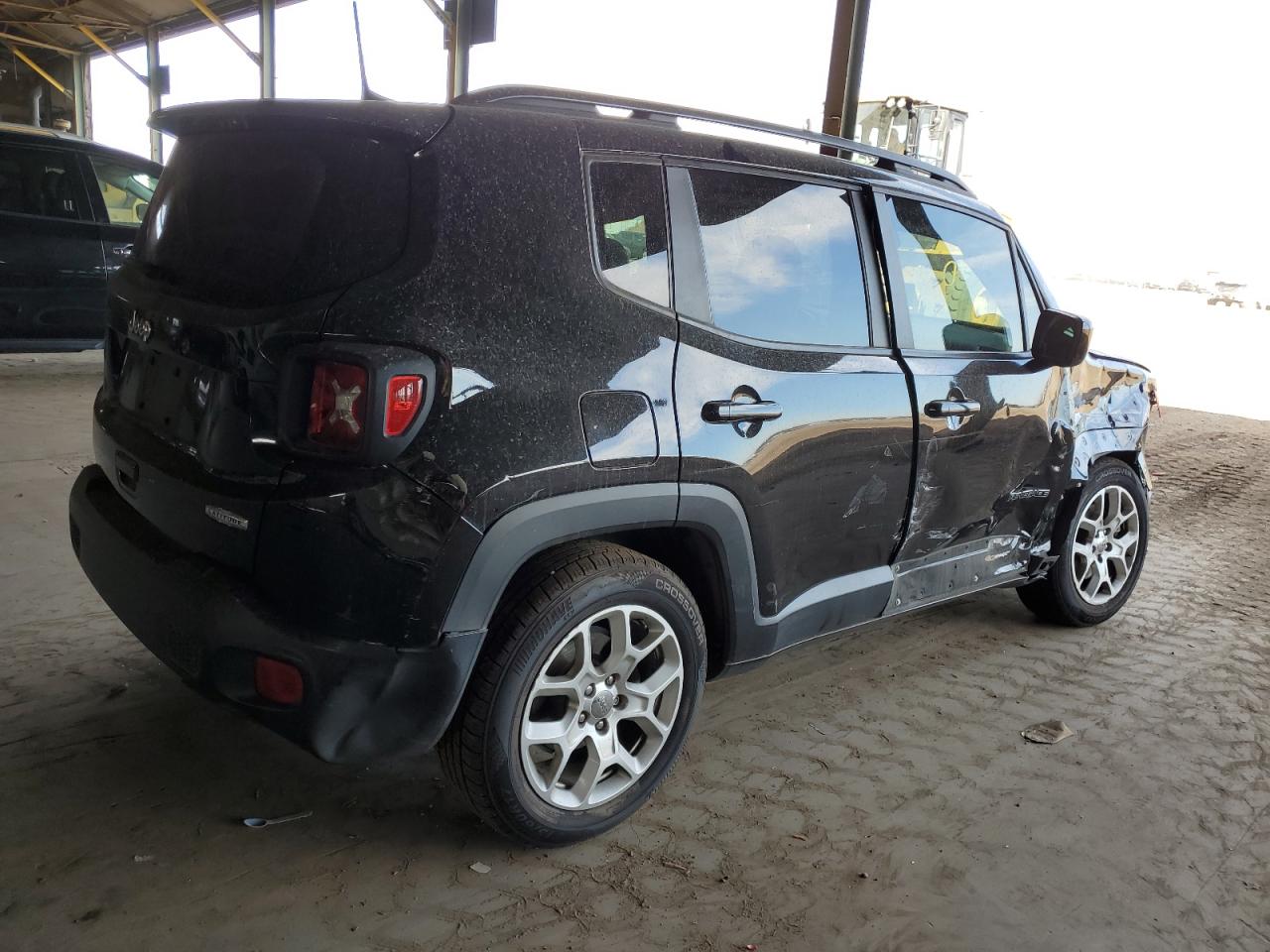 2018 Jeep Renegade - Image 3