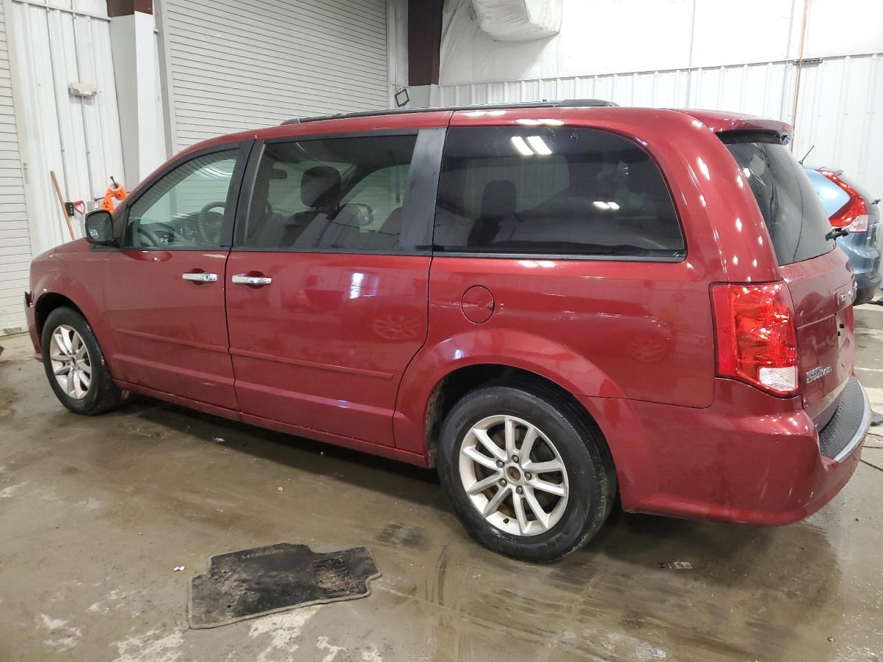 VIN 2C4RDGCG2FR749667 2015 DODGE CARAVAN no.2