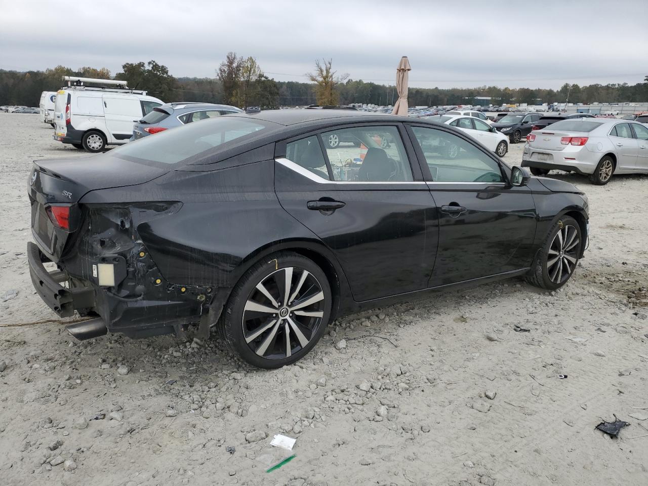 2019 Nissan Altima - Image 3