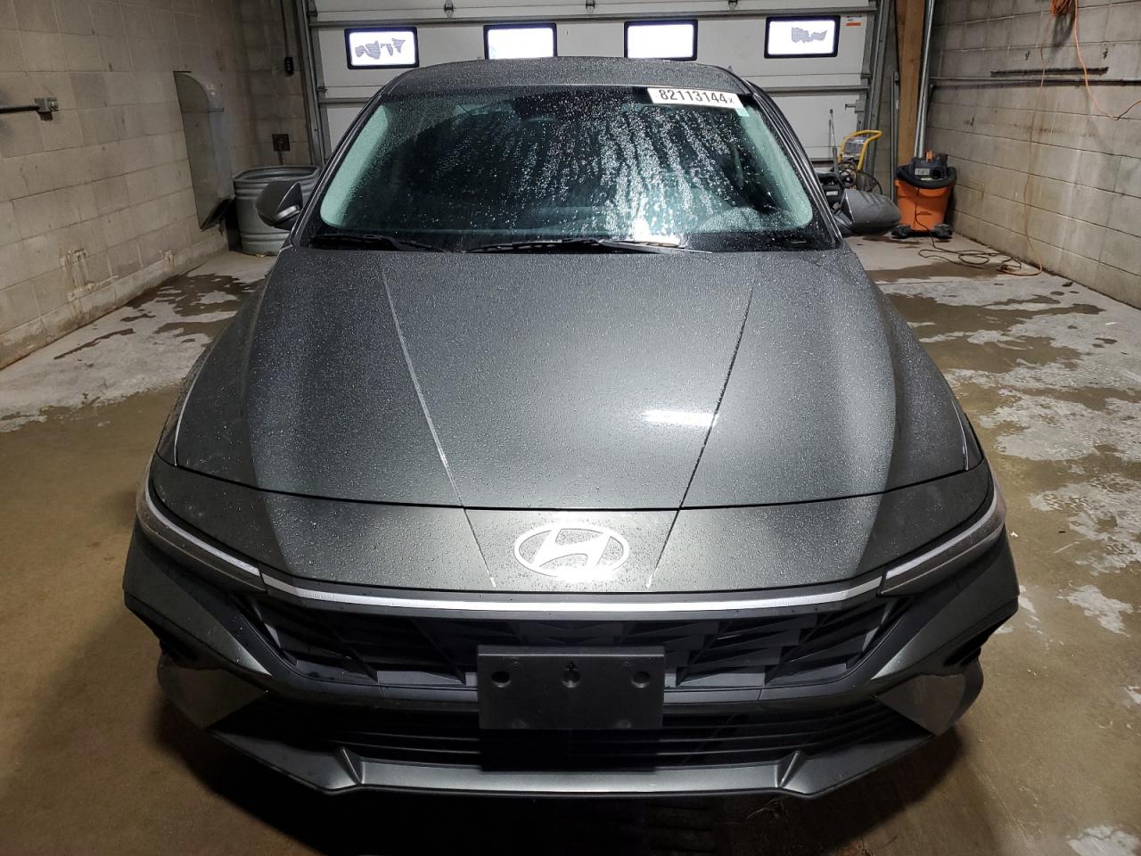 2024 Hyundai Elantra - Image 5