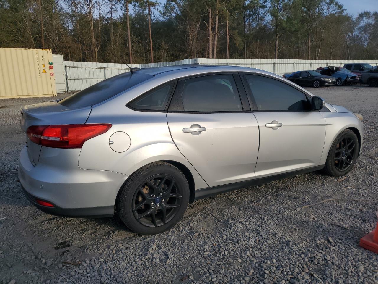2016 Ford Focus - Image 3