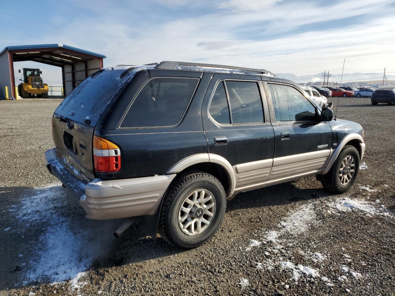 2001 Honda Passport - Image 3