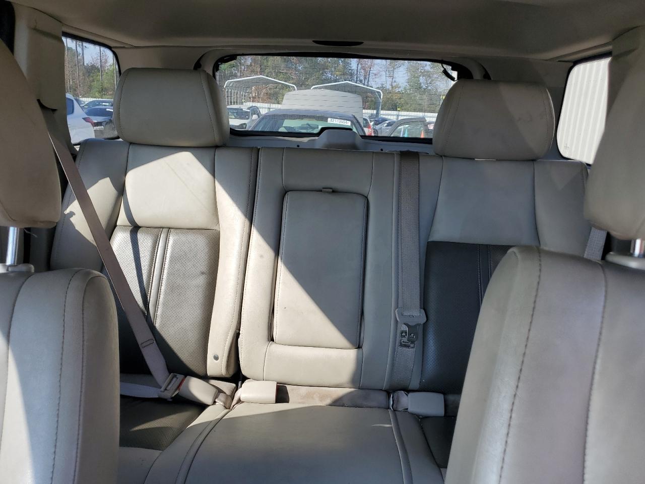 2005 Jeep Grand Cherokee - Image 10